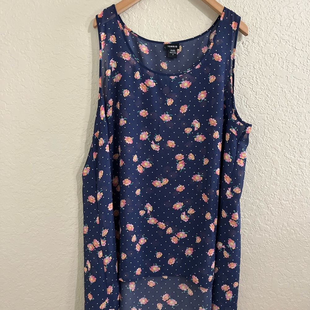 Torrid Women’s Navy blue floral polka dot tank Top Plus Size 3 Semi Sheer